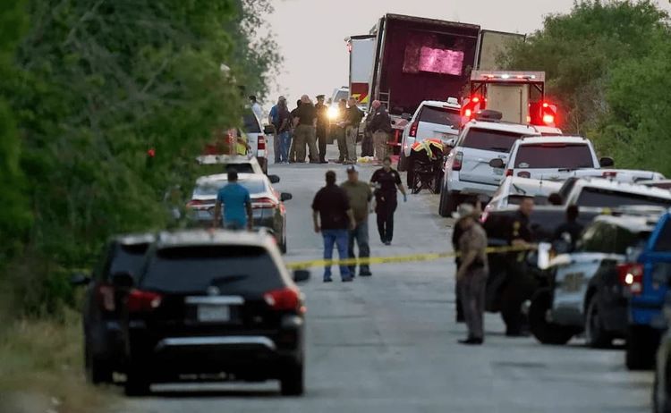 Sube a 46 la cifra de cadáveres hallados en un camión en San Antonio, Texas; hay 3 detenidos